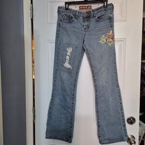 Vintage HINT jeans. Distressed, embroiderd ,loved. size 5. Boho.